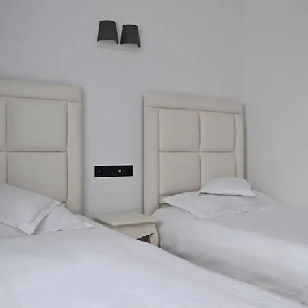 Otel Fullton