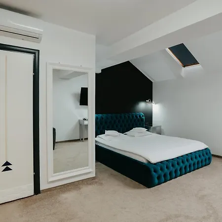 Otel Fullton