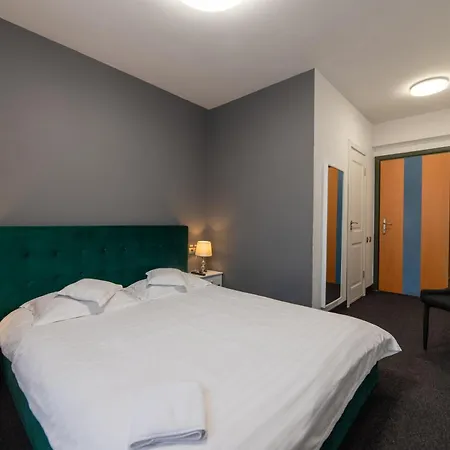 Otel Fullton